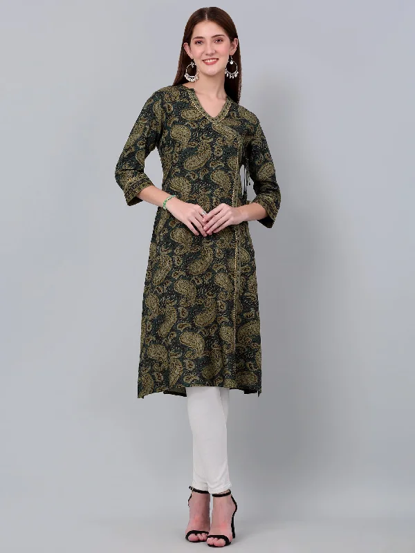 Women's Quilted CoatsWomen's Green Paisley Printed Three Quarter Sleeves Kurti