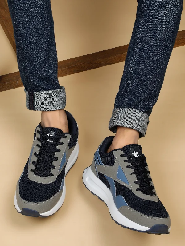 Women's Winter CoatsMen's Grey Color Block Lace-Up Running Shoes