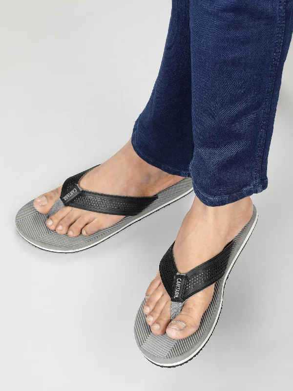 Women's Down CoatsMen's Grey Solid Casual Flip-Flops Slippers