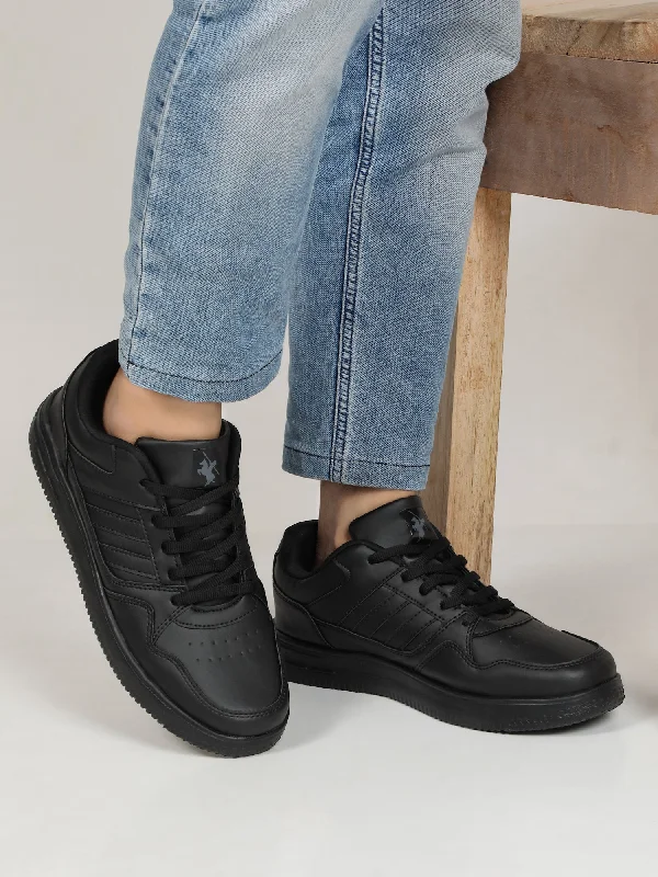 Women's Coats with PocketsMen's Black Solid Running Sports Shoes