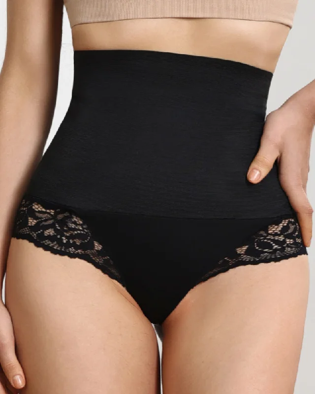 seamless lace boyshortsDünnes Sexy Spitzenhöschen zur Bauchkontrolle und Körperformung