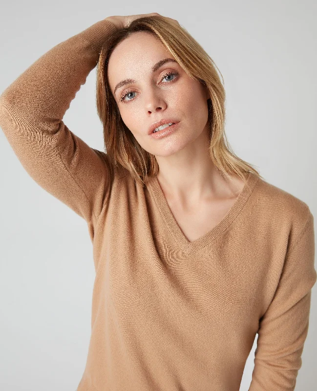 Women's Russian Wool SweatersWomen's V Neck Cashmere Jumper Sahara Brown