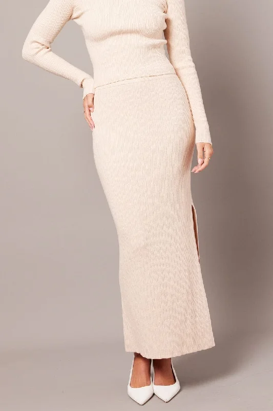 Women's Narrow Collar SweatersBeige Knit Skirt High Rise