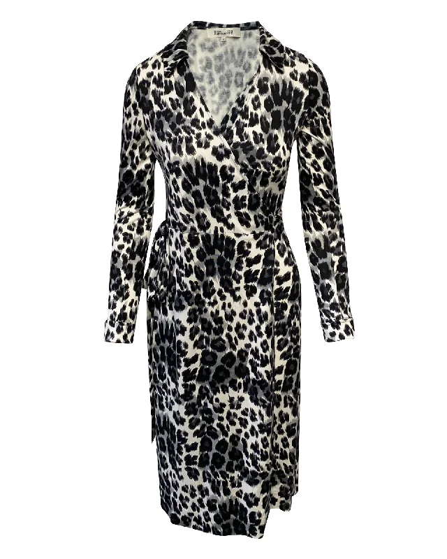 Women's Shirt Collar DressesDiane Von Furstenberg Leopard Print Dress in Multicolor Viscose