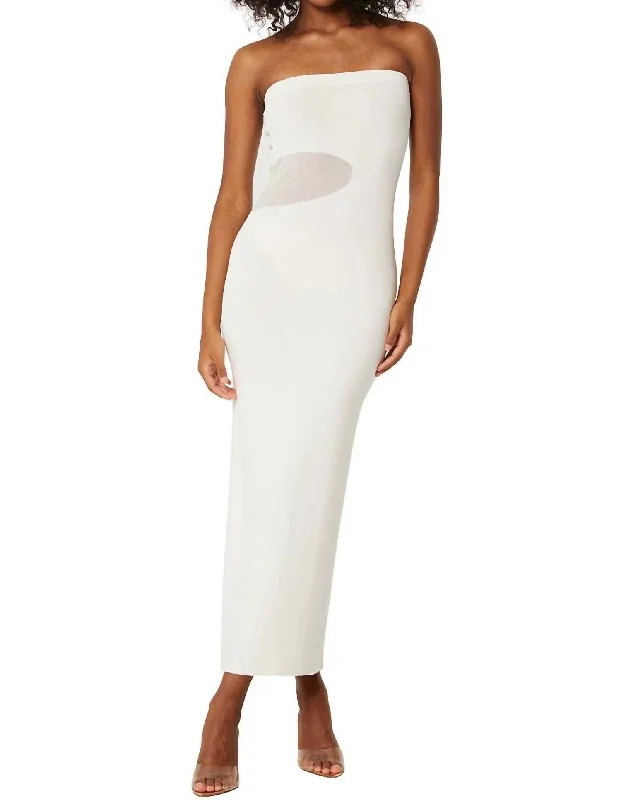 Women's Collarless DressesDua Dress In White