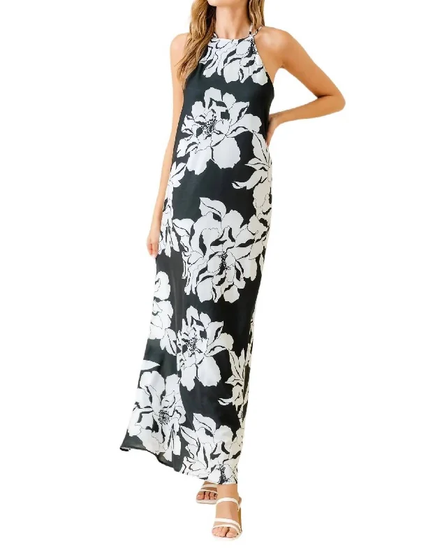 Women's Square Collar DressesFloral Print Halter Neck Open Back Dress In Black/white