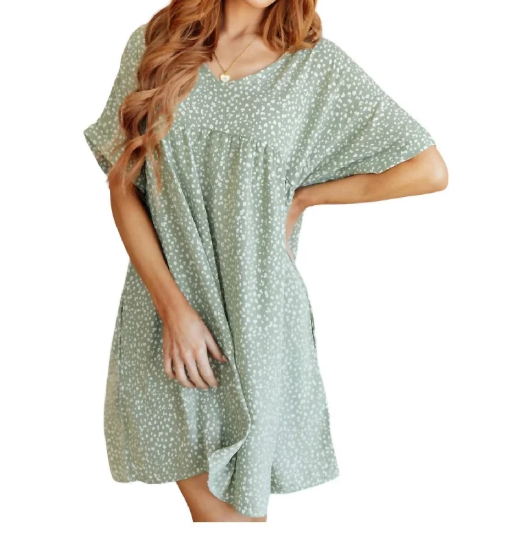 Women's One-Shoulder DressesRodeo Lights Dolman Sleeve Dress In Green Floral