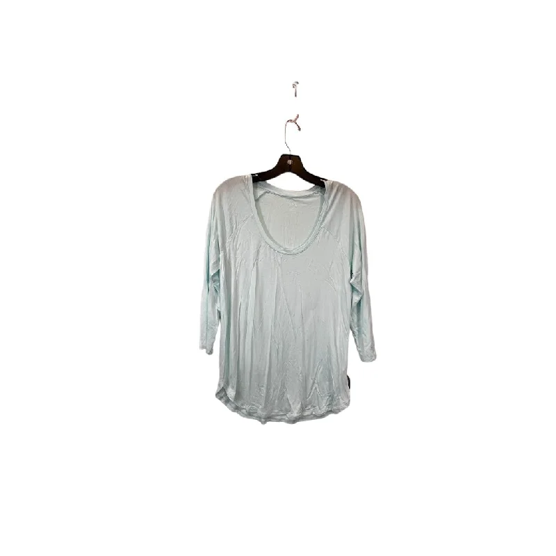 Women's Blouse with Keyhole CollarTop 3/4 Sleeve Basic By Ana  Size: M