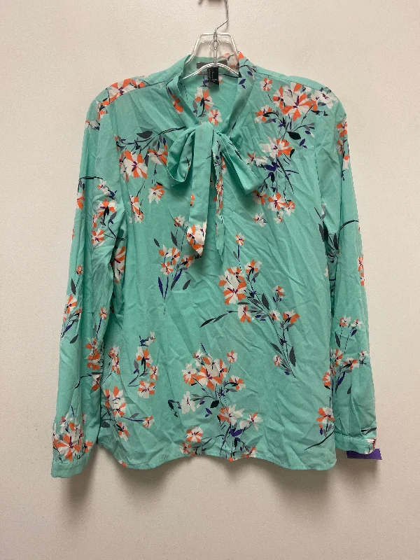 Women's Blouse with Boat CollarTop Long Sleeve By Forever 21  Size: L